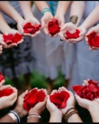 women&roses